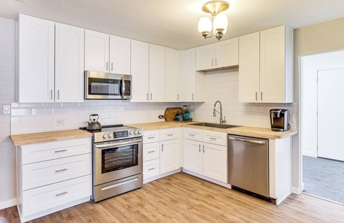 Overgaard House | Serene Getaway in Overgaard w/Patio & Yard!