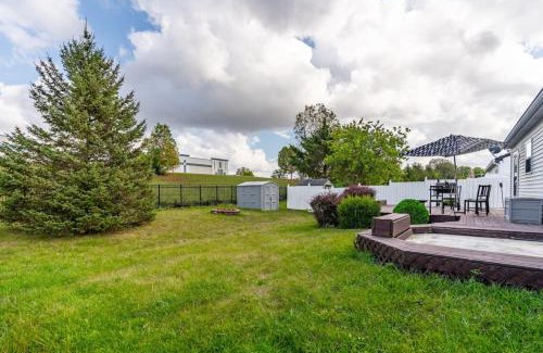 Plainfield House | Serene Getaway in Plainfield