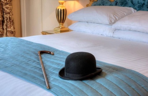 Nairn Hotel | Serene Getaway Steps from the Beach & Historic Landmarks