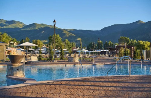 Midway Hotel | Serene Hideaway: Perfect Oasis w/Hot spring access, Resort amenities & Outdoors!
