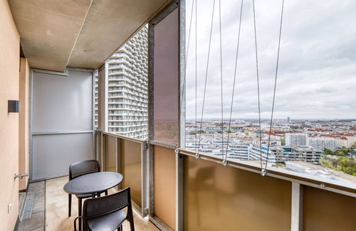 Erdberg Apartment | Serene Landstraße 1BR w/Gym & Pool, nr Restaurants, by Blueground