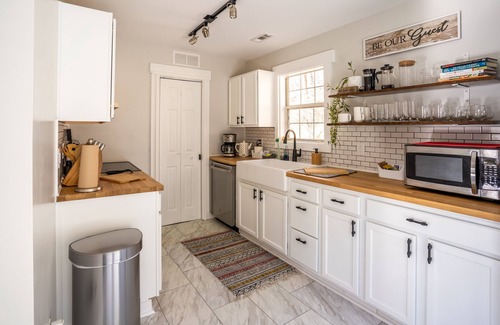Boone Cottage | Serene Mountain Cottage with Amazing Sunset Views