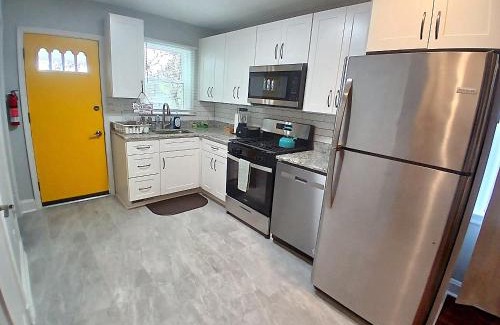 Northeast Bed & Breakfast | Serene Private Room in Washington DC