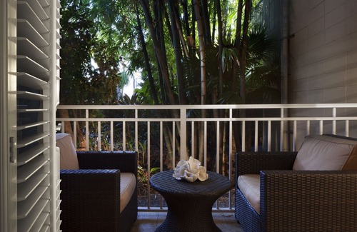 Historic Seaport Hotel | Serene Resort Room with Private Beach & Spa - Perfect Key West Escape