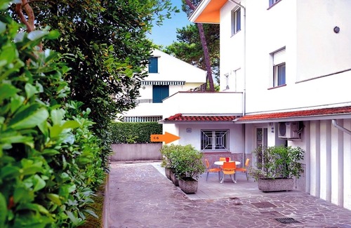 Lignano Pineta Apartment | Serene retreat in a peaceful neighborhood