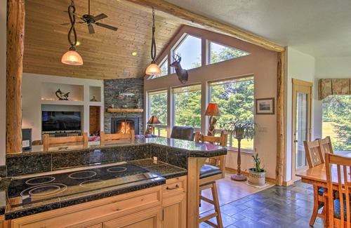 South Bend House | Serene South Bend Family Escape; Dogs Welcome
