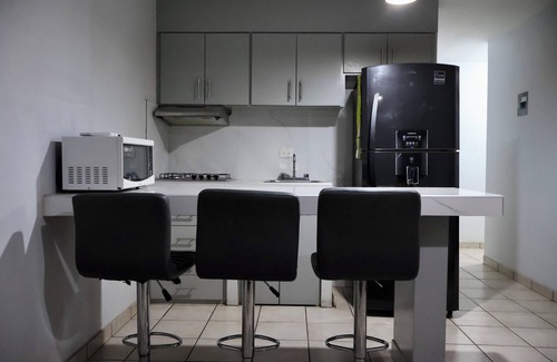 Ciudad Obregon Apartment | Serenidad 3-A/C/C-TV-Cochera-Hosp.