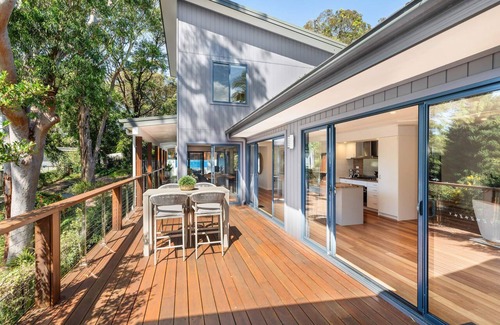 Macmasters Beach House | Serenity at Macs - Winter Holiday Mid-Week Special