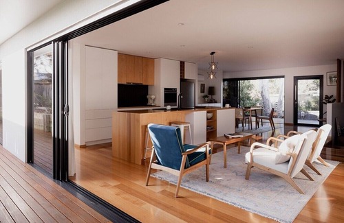 Turners Beach House | Serenity by the Sea.