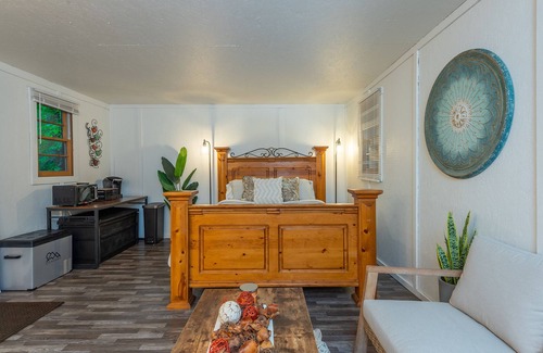 Fairview Cabin | Serenity Cabin, located 20 minutes from downtown.