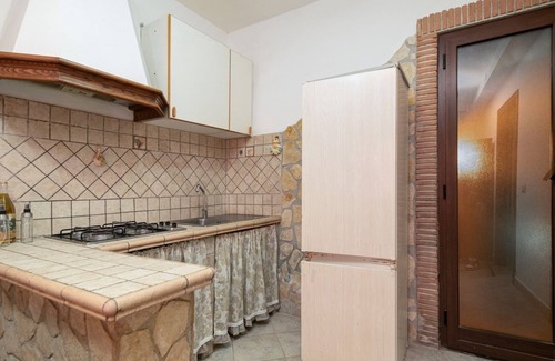 Allumiere Apartment | Serenity House by Rentbeat