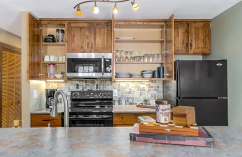 Estes Park Condo | Serenity on Fall River- Fawn Valley Chalet, Estes Park CO