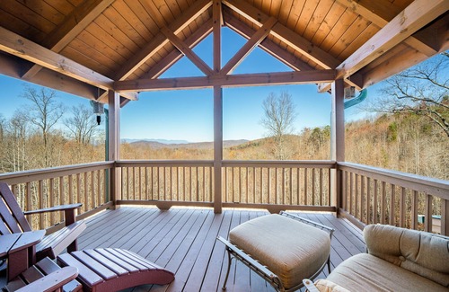 Vein Mountain House | Serenity Summit - Amazing Mountain Views - Grandview Peaks