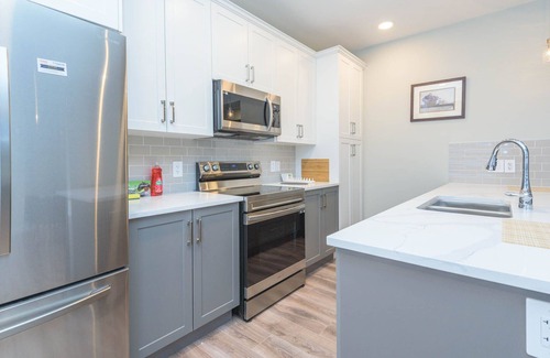 Southwest Edmonton House | Serenity Villa of Style and Love