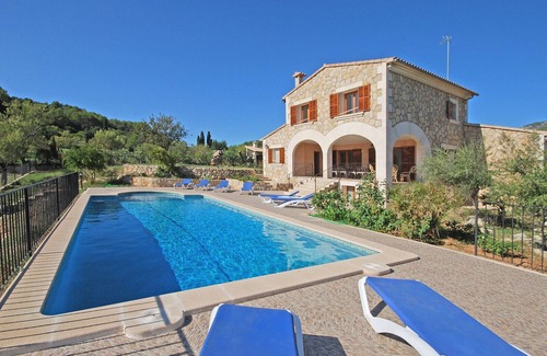 Campanet Villa | Ses Rotes - Spacious country house with private pool for 10 people in Mallorca