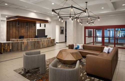 Downtown Portland House | Settle in at our Newly Renovated Downtown Portland Hotel