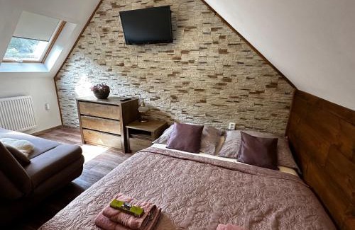 Nova Paka House | SG chalupa ŠTIKOV - Podkrkonoší - s celoročním privátním wellness