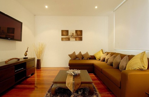 Chalong Villa | (SHA+)Andaman View: 5 bedroom, Seaviews, Private Pool Villa, Near Beach