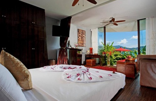 Patong Resort | (SHA+)Premium Deluxe with Plunge Pool suite(A)