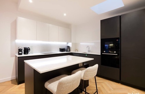 Salford House | Shales at The Heim Residences
