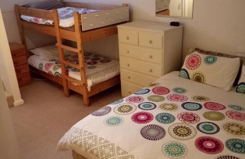 Hotham Heights Apartment | Shamrock Apartment 5