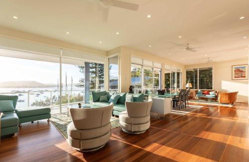 Killcare House | Shangri-La