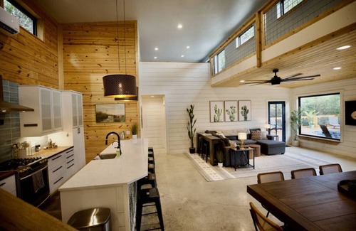 Dripping Springs Apartment | Shangri La with Pool, Arcade, and Hot Tub