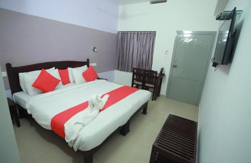 Kulanada Hotel | Shanthi Residency