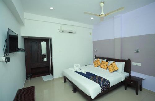 Kulanada Hotel | Shanthi Residency