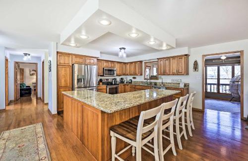 Grove House | Shared Hot Tub, Pool and Dock Lakefront Grove House