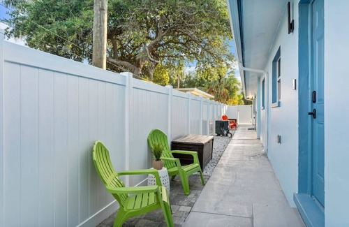 Cocoa Beach House | Shark Tank Cocoa Beach 4 2BR Units 8BR Total Each Sleeps 5 Walk to Beach