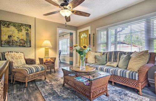 Hendersonville House | Shaw Creek Cottage with Fire Pit and Forest Views