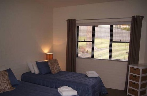 Surf Beach House | Shearwater - located at Batemans Bay.. Beachfront