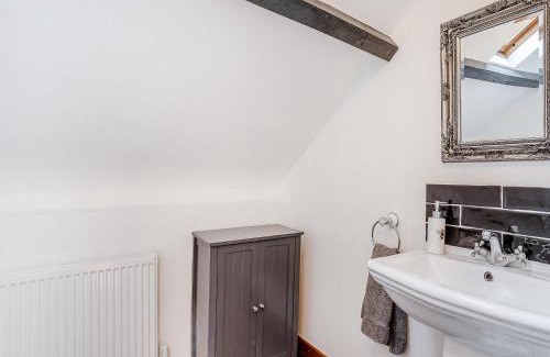 Cribyn House | Sheep Shed - Uk49794