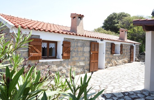 Sartene Cottage | Sheepfold 4 PEOPLE max. in the middle of 200 hectares locat: SATURDAY to SATURDAY.