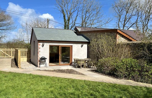 Littleham House | Sheldon Barn at High Park, Indoor Pool, Pets