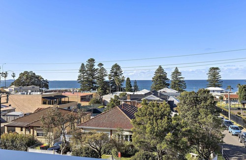 Shellharbour Apartment | Shellharbour Village - 3 bedroom luxury apartment - Stunning ocean views