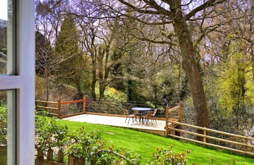 Coalbrookdale Ski Chalet | Shepherd's Retreat at Morrells Wood