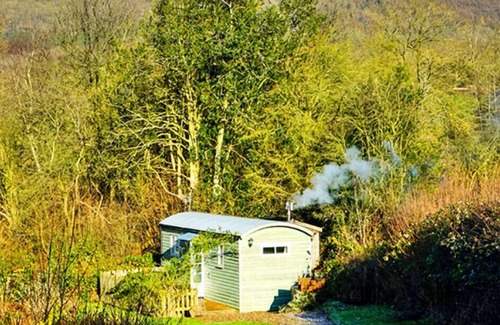 Coalbrookdale Ski Chalet | Shepherd's Retreat at Morrells Wood