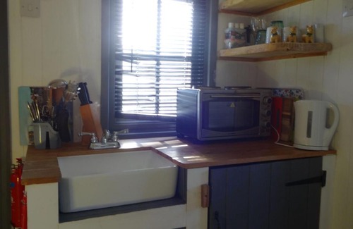 Wigton House | Shepherds Hut, Jamies Retreat, Bowness-on-Solway