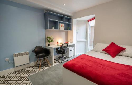 Coventry Apartment | Sherbourne Village Coventry