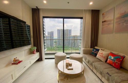 District 9 Apartment | Shi House- 2BR Building BE3 Beverly Modern & Quiet