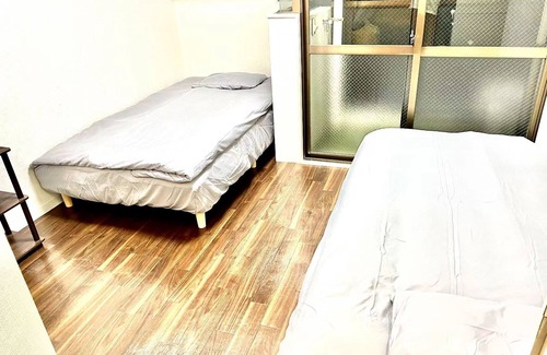 Nishi-Shinjuku Apartment | Shinjuku 1 room apartment with bathroom and toilet, 7 minutes walk from station!