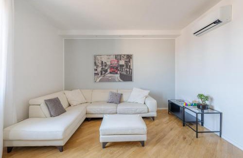 Careggi Rifredi Apartment | Shiny Florence