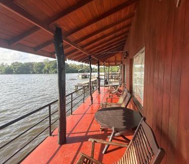 Ambalangoda Resort | Shiny Lakeside Resort