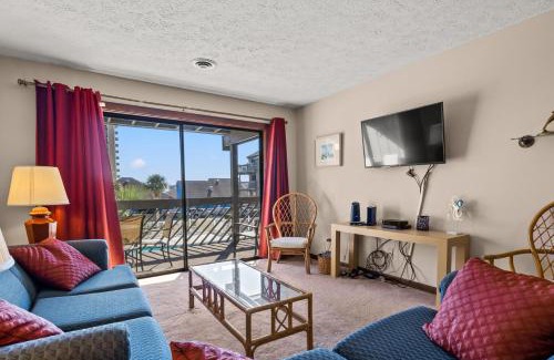 Myrtle Beach Apartment | Shipwatch I 108 E