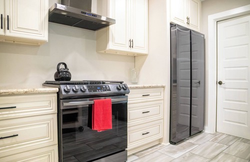Gulf Hills House | Shorebound - close to beach, casinos & downtown Ocean Springs!