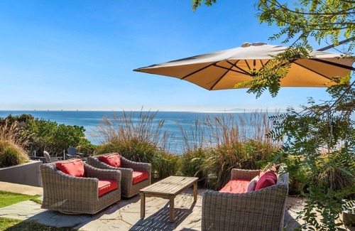 The Mesa House | SHORELINE BLISS - Oceanfront - Private Peninsula - Pet Friendly - Bikes