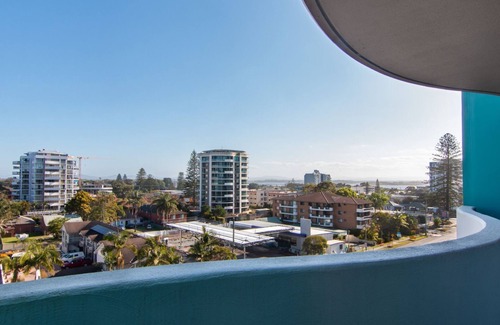 Forster Apartment | Shores 501. Located on 5th floor and central to two beaches, local shops and restaurants.