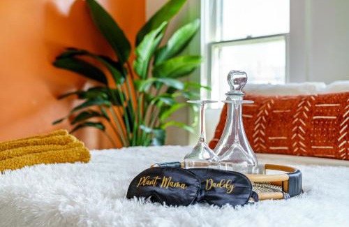 German Village House | Short North Convention Private Parking Pets!